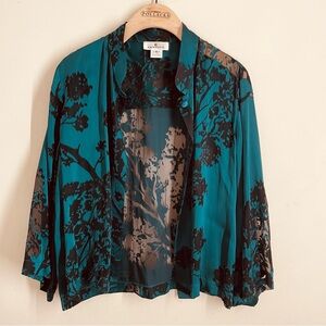 Emmelle Floral Teal and Black Top Blouse size S